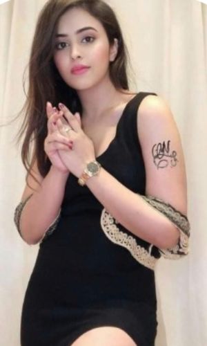 A true hottie sexy and young girl, don't hesitate to meet me.