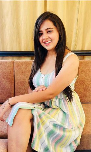 High-profile elite escort girl available in Surat