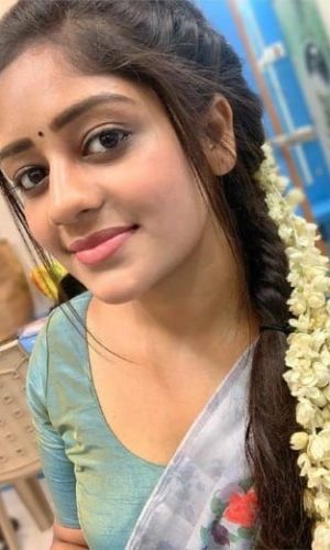 Come and be enchanted with a pure indian married girl who's a real goddess.