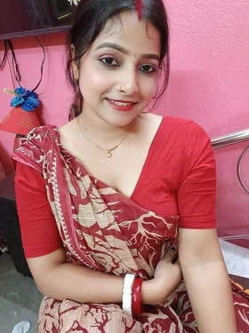 Sweet and very caring 26-year-old independent housewife escort girl