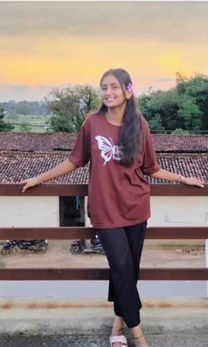 Moradabad young escort call girls low price genuine service full sexy full enjoy open sex service