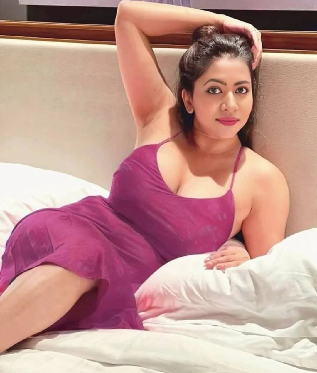 Ginune group sex service escort call girl, full high profile escort service in Mumbai