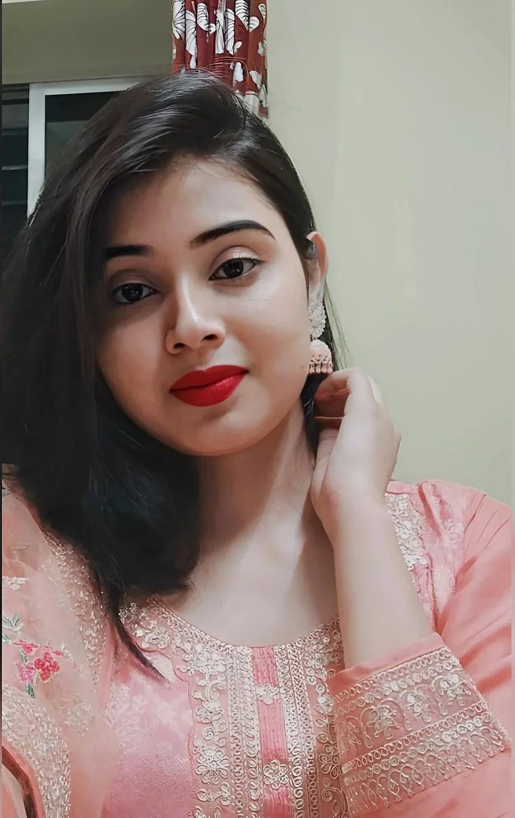 Panaji  Call girls service direct cash payment