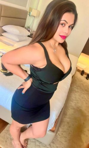 I am a call girl for group sex in Chennai, I provide service with cheap rate