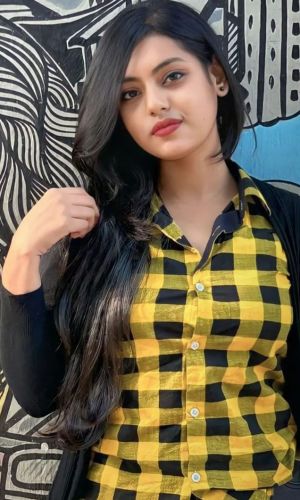 I am a young, talented college girl in Dadar