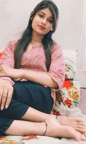 A young 24-year-old open-minded Independent Escort Girl in Dadar