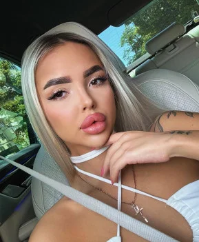 Kolkata Russian Escort Girls Available To Offer You Exciting Services