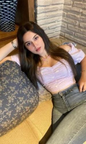 Mandi Escort Girls Available with Premium Service